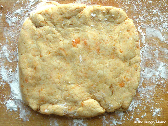 Ginger Sweetie Pie Biscuits at The Hungry Mouse