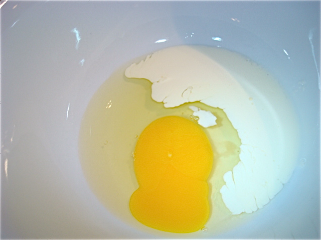 Whip the egg and cream together