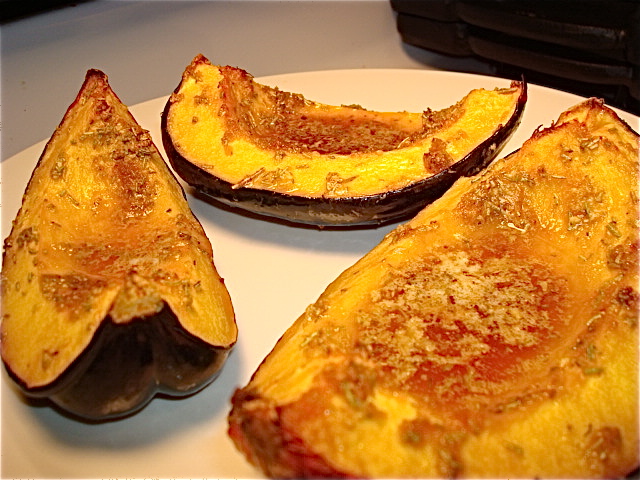 Roasted Rosemary-Garlic Acorn Squash
