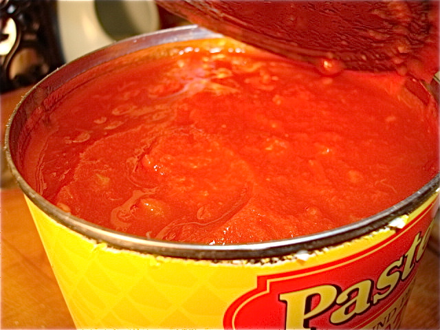 I like Pastene tomatoes best