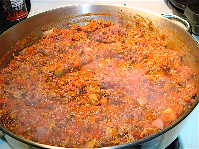 Give your sauce a stir occasionally until the pasta is ready