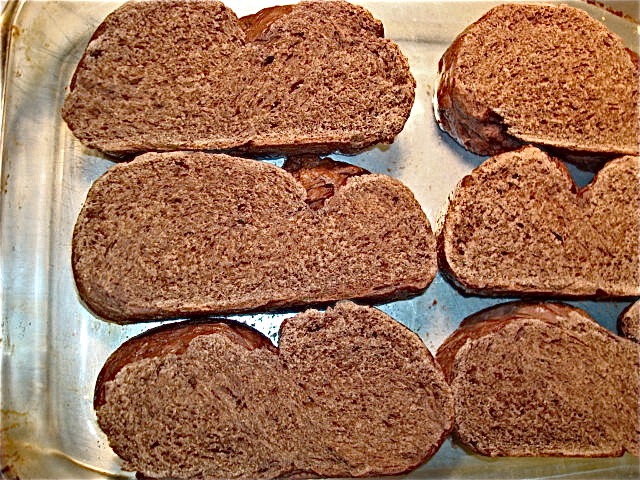 Put the bread in a 13 x 9 baking dish