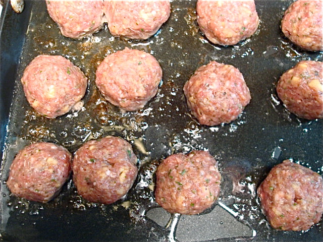 Frying meatballs