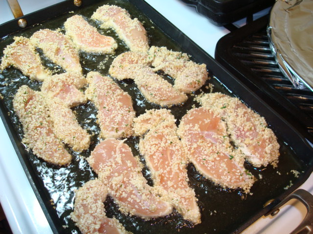 Shallow-fried chicken nibbles