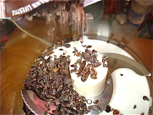 Put the cacao nibs in a food processor