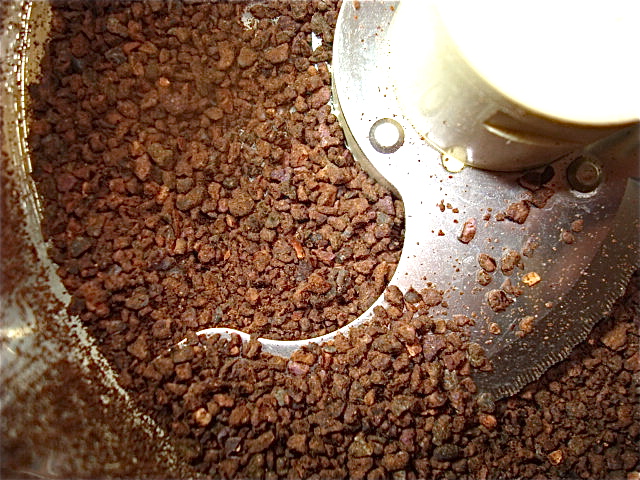 Chopped cacao nibs