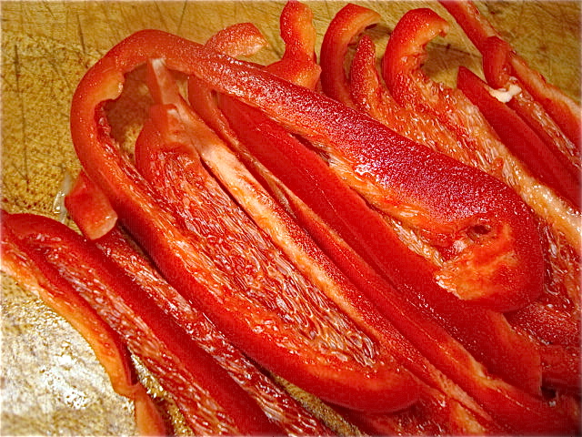 Sliced red pepper