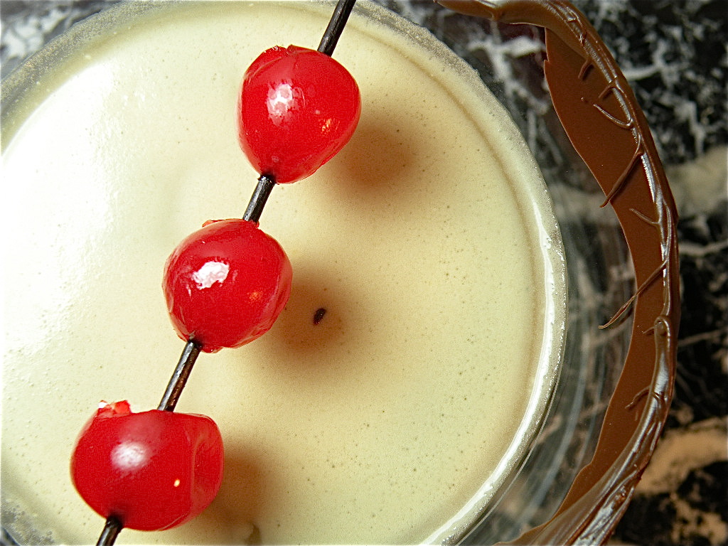 Chocolate Cherry Kiss Cocktail