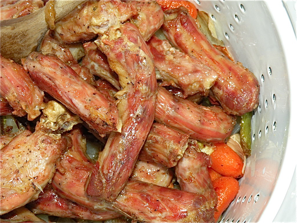 Basic Homemade Chicken Stock at The Hungry Mouse