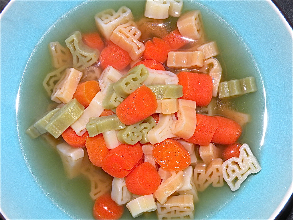 Basic Homemade Chicken Stock at The Hungry Mouse