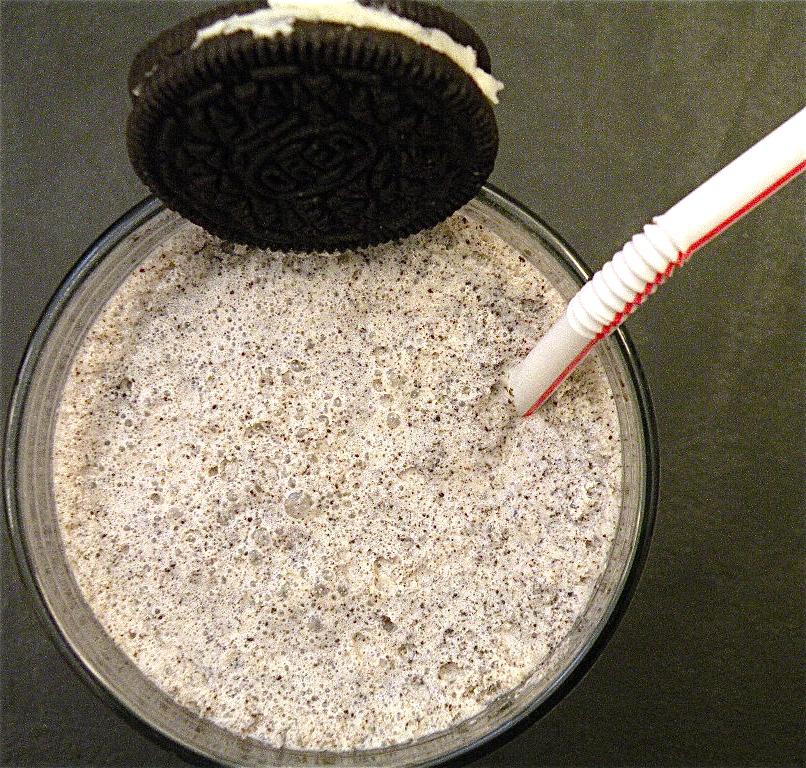 Oreo & Irish-Cream Milkshake