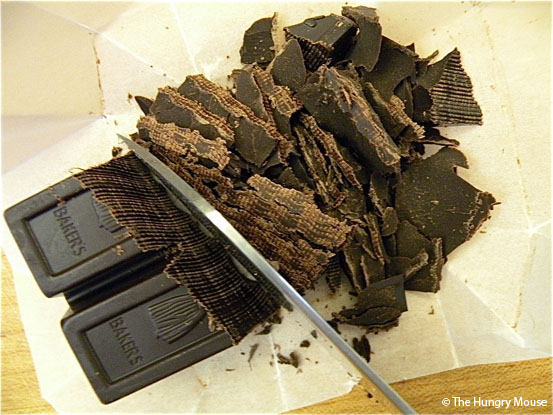 Easy Dark Chocolate & Walnut Fudge at The Hungry Mouse