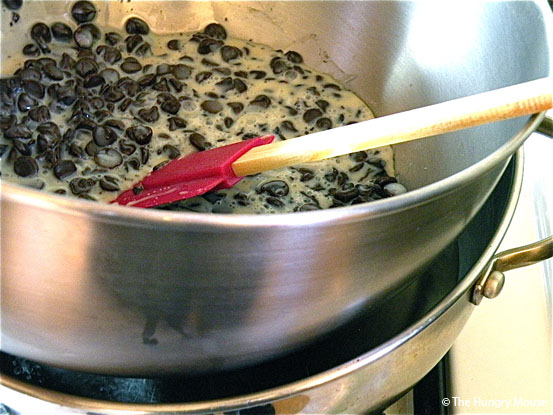 Easy Dark Chocolate & Walnut Fudge at The Hungry Mouse