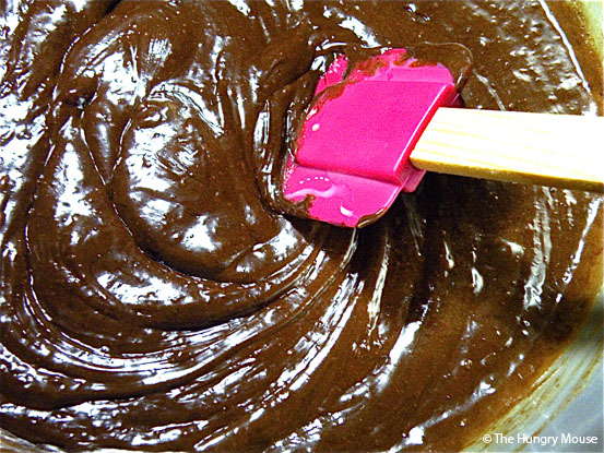 Easy Dark Chocolate & Walnut Fudge at The Hungry Mouse