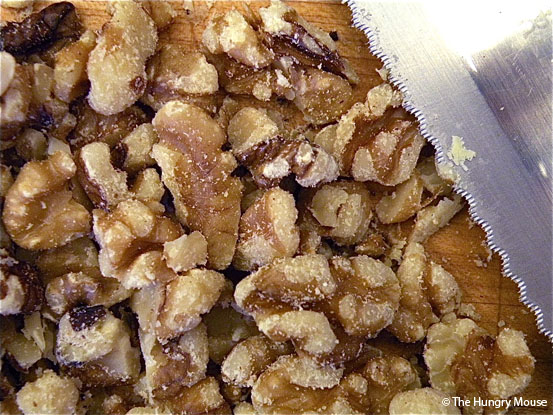 Easy Dark Chocolate & Walnut Fudge at The Hungry Mouse