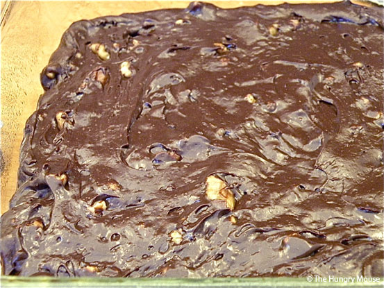 Easy Dark Chocolate & Walnut Fudge at The Hungry Mouse