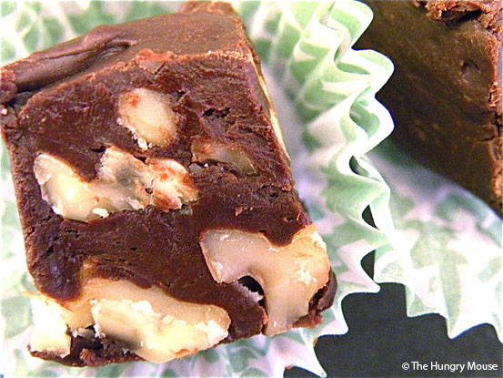 Easy Dark Chocolate & Walnut Fudge at The Hungry Mouse