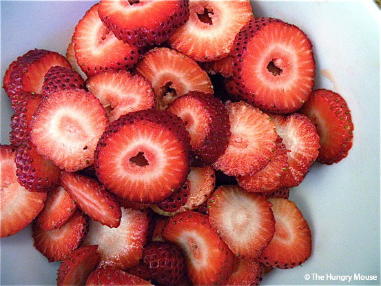 Strawberry Brunch Tarte with Thyme and Black Pepper at The Hungry Mouse Strawberry Brunch Tarte with Thyme and Black Pepper at The Hungry Mouse