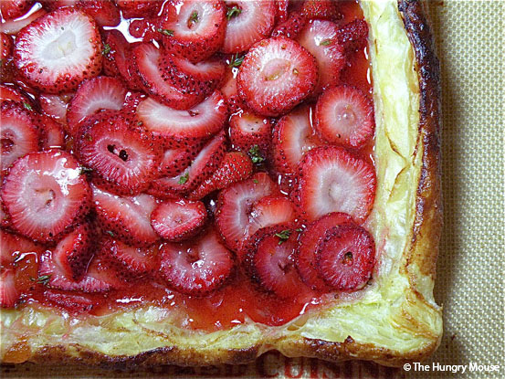 Strawberry Brunch Tarte with Thyme and Black Pepper at The Hungry Mouse Strawberry Brunch Tarte with Thyme and Black Pepper at The Hungry Mouse