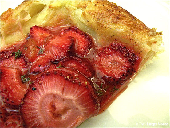 Strawberry Brunch Tarte with Thyme and Black Pepper at The Hungry Mouse Strawberry Brunch Tarte with Thyme and Black Pepper at The Hungry Mouse