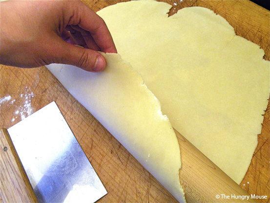 Basic Cooking: How to Make a Blueberry Pie at The Hungry Mouse
