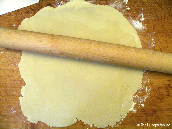 Basic Cooking: How to Make a Blueberry Pie at The Hungry Mouse