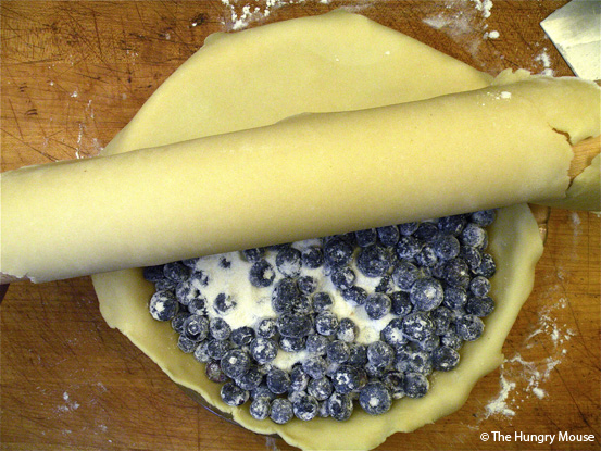 Basic Cooking: How to Make a Blueberry Pie at The Hungry Mouse