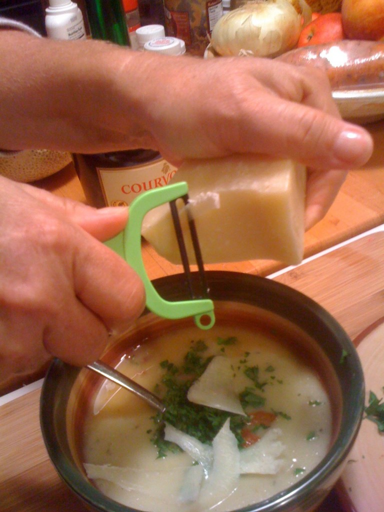 Annelle's Table: Creamy Potato, Leek and Bacon Soup Annelle's Table: Creamy Potato, Leek and Bacon Soup