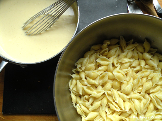 Ultimate Mac n' Cheese at The Hungry Mouse