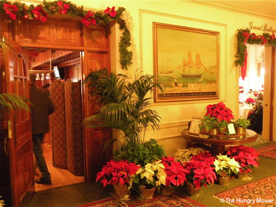 Christmas Dinner at Salem's Hawthorne Hotel at The Hungry Mouse