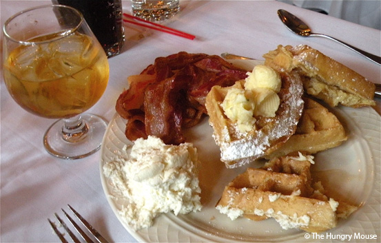 Christmas Dinner at Salem's Hawthorne Hotel at The Hungry Mouse