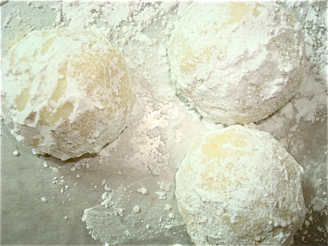 Walnut Butter Ball Cookies Walnut Butter Ball Cookies