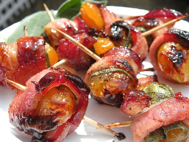 The-Hungry-Mouse-Bacon-Apricots
