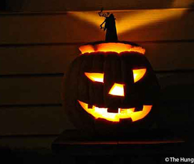 The-Hungry-Mouse-Halloween-Salem-2013